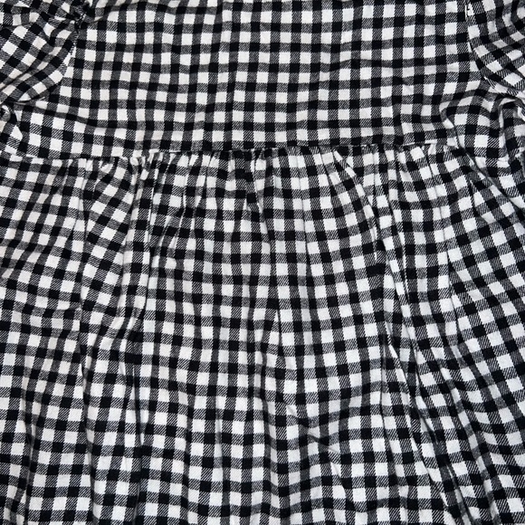 Old Navy Black and White Plaid Blouse - Picture 8 of 8